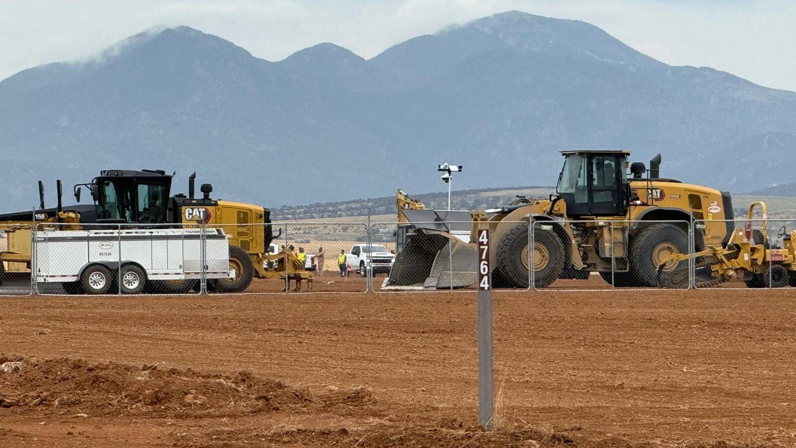 As construction of new border wall begins in Arizona, wildlife groups demand protections